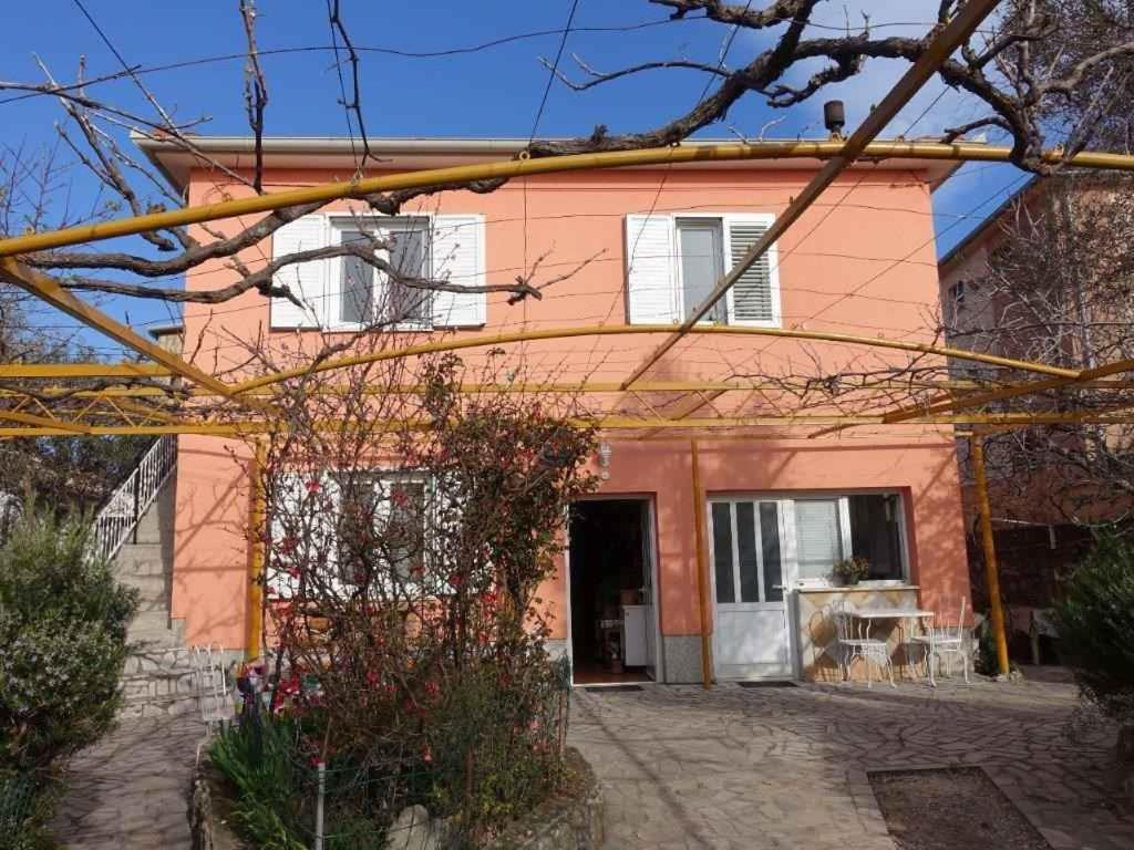 Apartment in Omisalj - Insel Krk 39736 Buitenkant foto